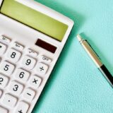 【イラストレーターの税金】種類は？学生・フリーランスの注意点も解説